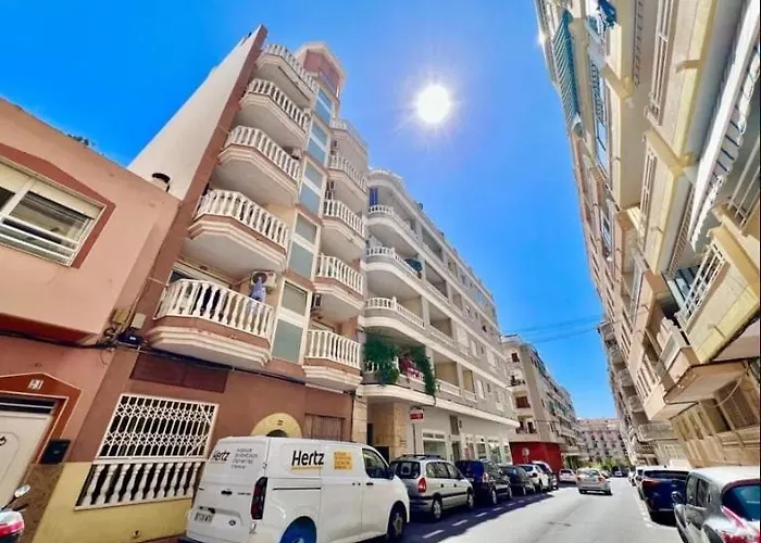 Spacious Modern Ground Floor Parks 5 Min تورّيفيِخا